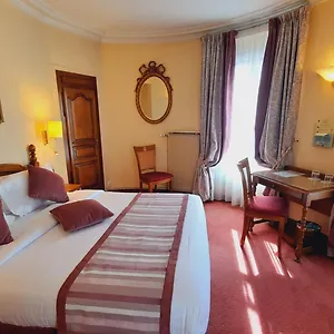 3* Hotel Paix Republique